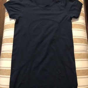 Lululemon women's top like new